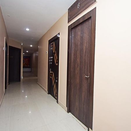 Spot On 45344 Loknath Tower Spot Hotel Krishnanagar Eksteriør billede