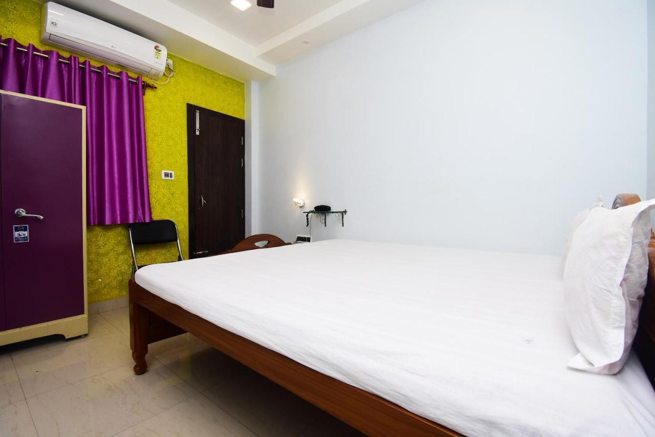 Spot On 45344 Loknath Tower Spot Hotel Krishnanagar Eksteriør billede